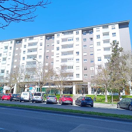 Los Sauces Pamplona Hospitales Universidad Baranain Exteriör bild